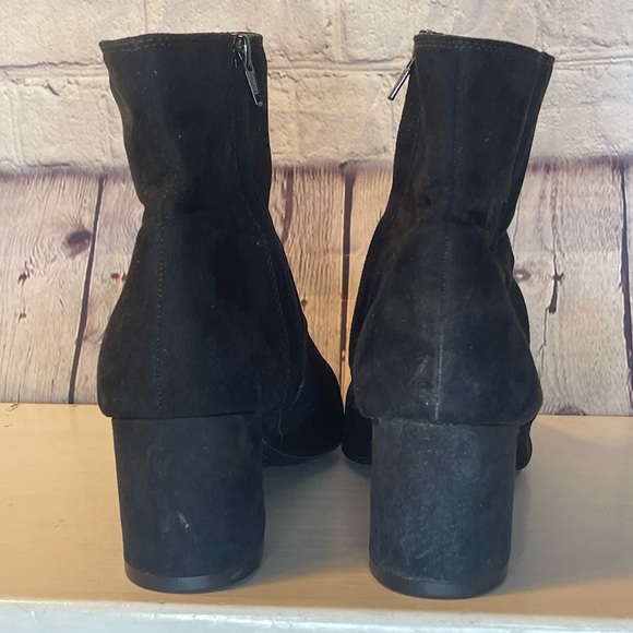 Time and True sz10 Retro Fall Winter Women Boots black Suede Short Block Heel - Picture 7 of 11